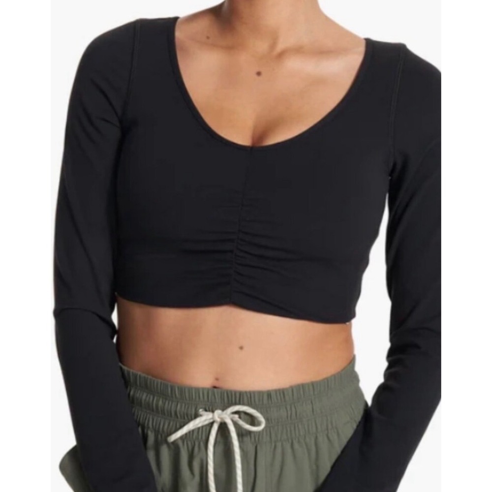 Vuori Ruched Padded Long Sleeve Top Pullover Cropped Black Seamless T-Shirt XS